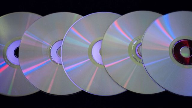 Essential Guide to Downloading Your Favorite PC and Console Games
